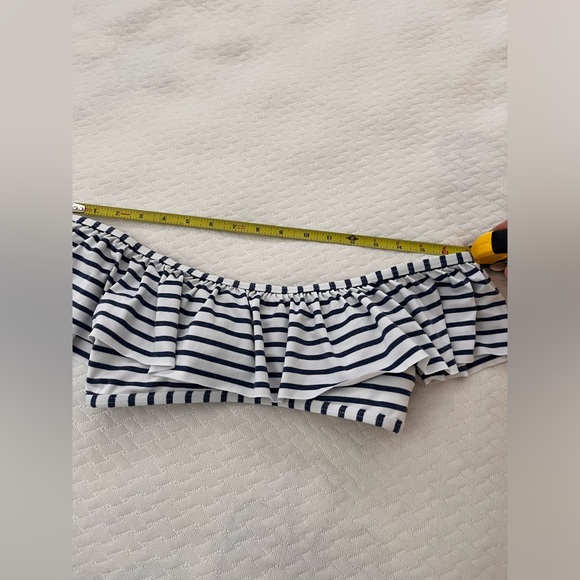 Striped bardot off the shoulder bathing suit top size S - Picture 6 of 7